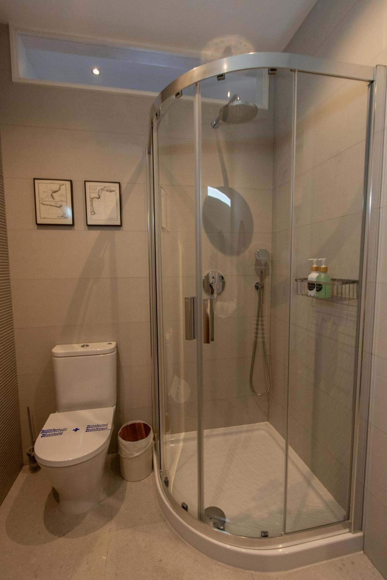 Suite Haus Castelar ซานตานเดร์ ภายนอก รูปภาพ